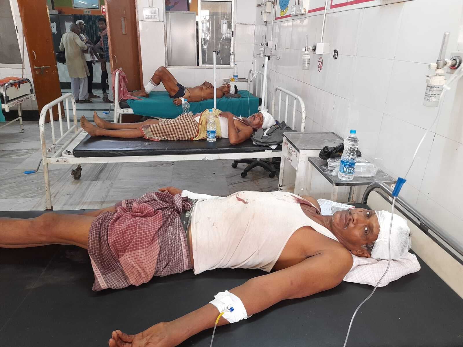 खेत से ट्रैक्टर ले जाने के विवाद में मारपीट, छह लोग जख्मी