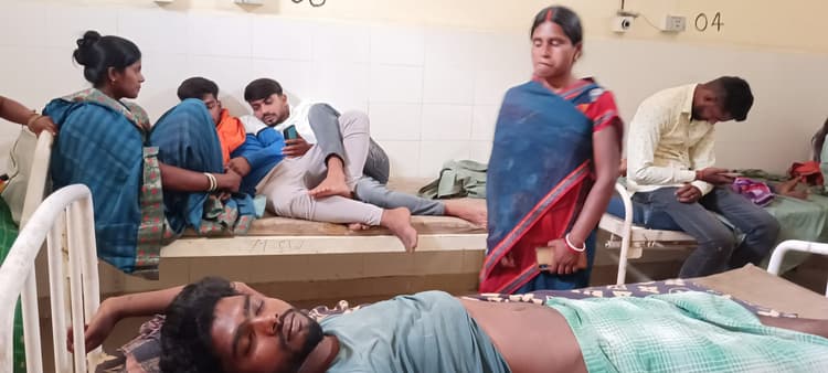 निर्माणाधीन पानी टावर से गिरा मजदूर, घायल