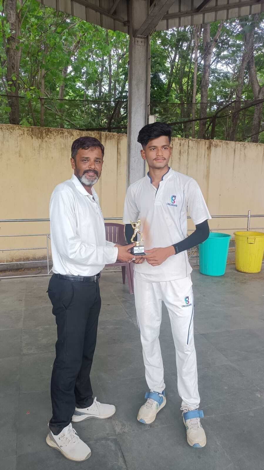 लो स्कोरिंग मैच में हिना एलायड की टीम 18 रन से जीती