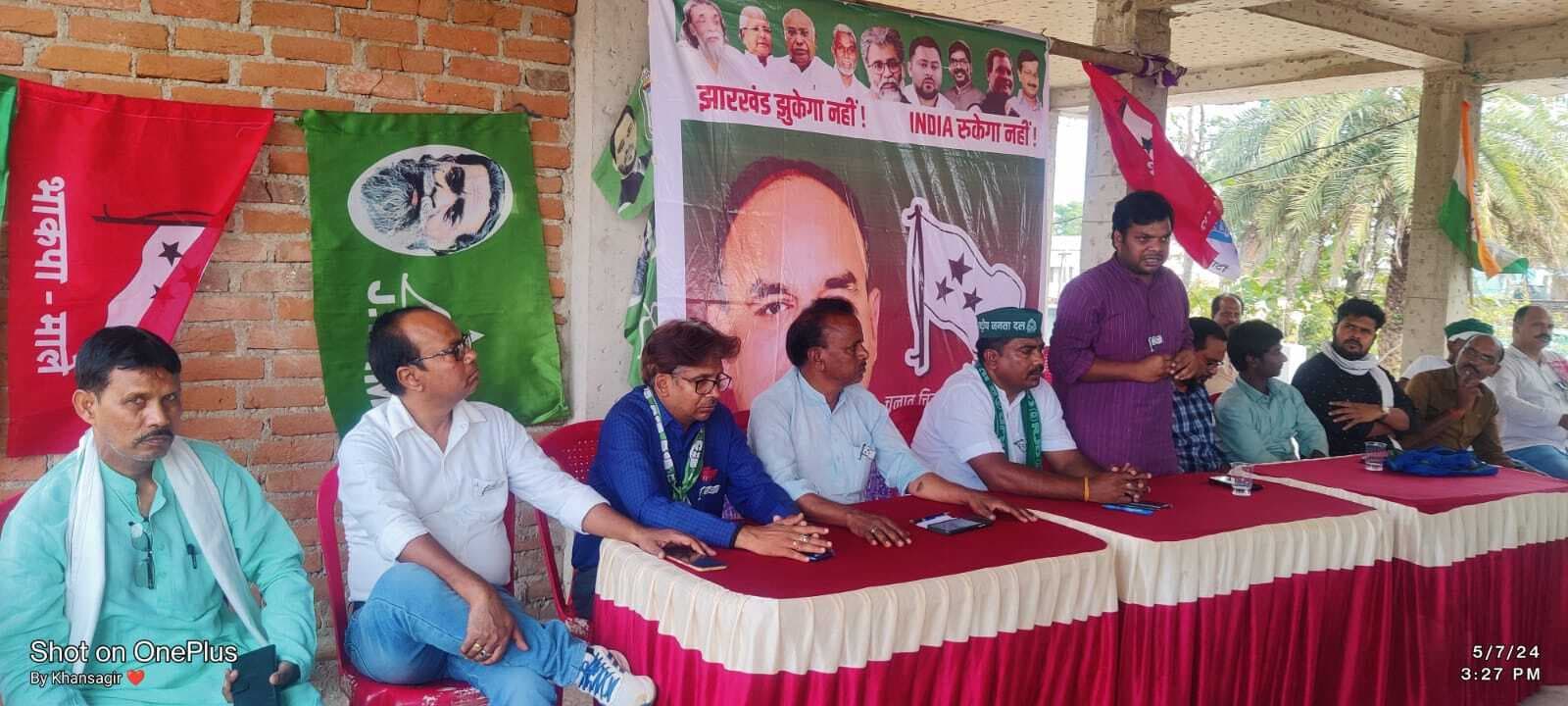 बदलाव के पक्ष में खड़ा है मेहनतकश आवाम: धनंजय