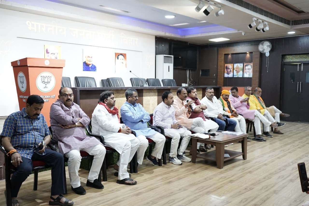 पटना में प्रधानमंत्री मोदी के रोड शो को ऐतिहासिक बनाने की तैयारी