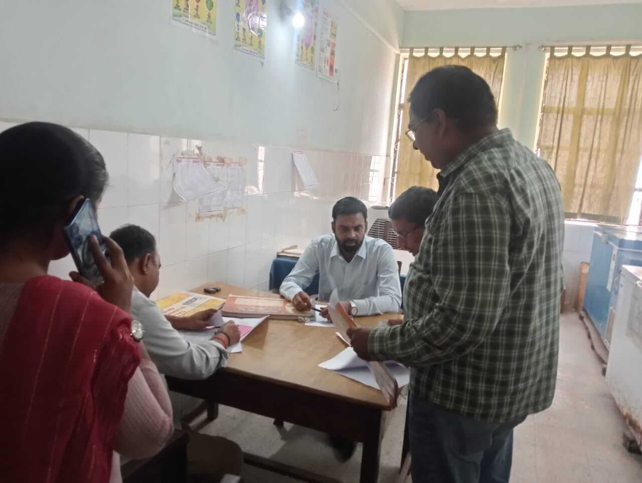 टिकारी अनुमंडलीय अस्पताल में छह बेड का वातानुकूलित वार्ड तैयार