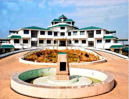 बीएयू की छात्रा की मौत के मामले में एसआइटी ने शुरू की जांच, बलात्कार की धारा जोड़ी जायेगी