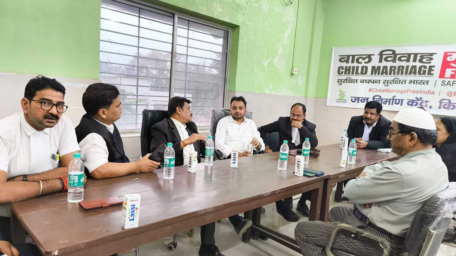 आधार कार्ड में अंकित जन्म तिथि वैध नहीं