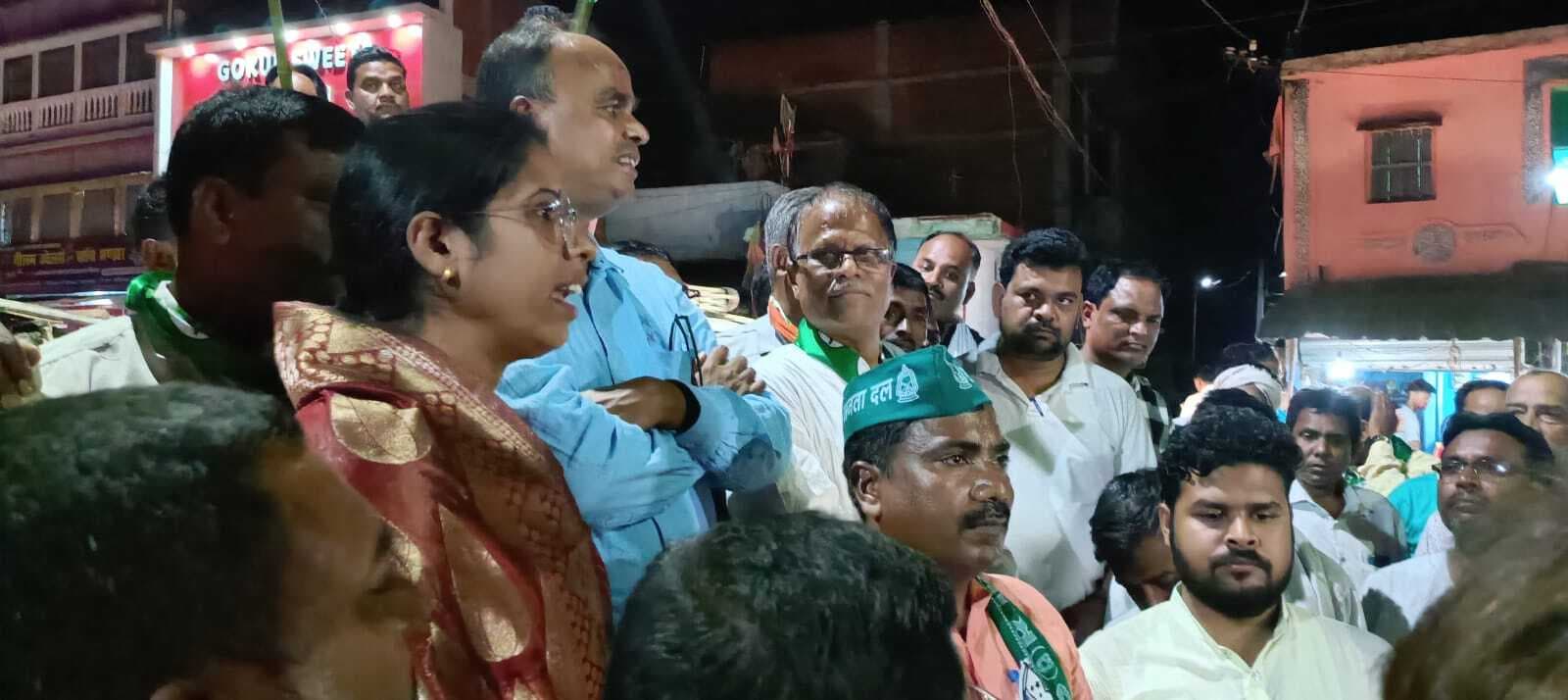 जनता भाजपा की चलाकी समझ चुकी है : विनोद सिंह