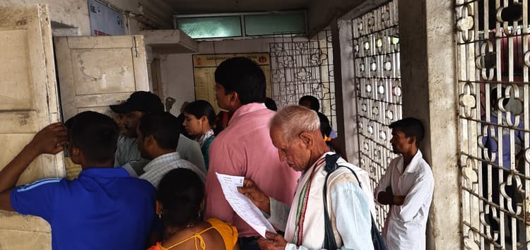 Patna : गर्दनीबाग अस्पताल में ढाई घंटे कटी रही बिजली, मरीजों को हुई परेशानी