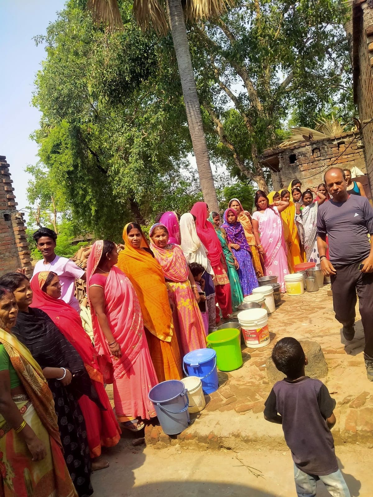 तुंगी पंचायत के आधा दर्जन वार्डों में पानी के लिए मचा हाहाकार