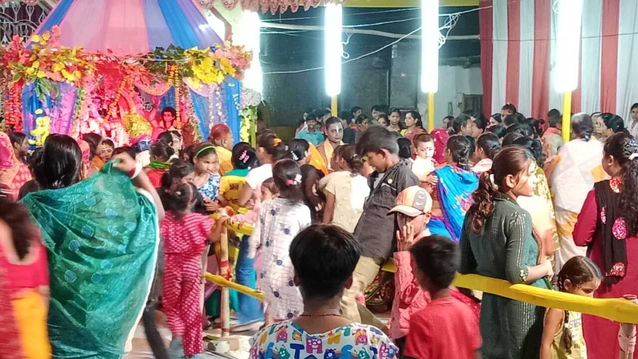 नेपालगढ़ कॉलोनी में अखंड हरिनाम संकीर्तन से माहौल भक्तिमय, झूमे श्रद्धालु