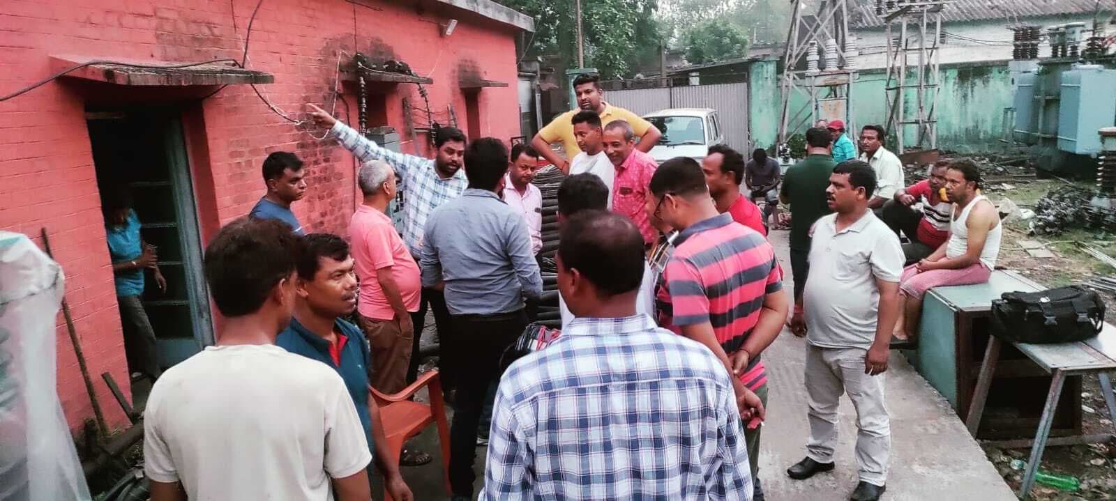 विद्युतापूर्ति केंद्र में हंगामा, 30 घंटे बाद चिरकुंडा-कुमारधुबी में बिजली बहाल