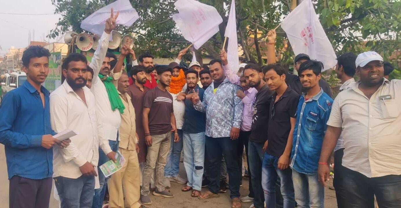 झापा प्रत्याशी ने चलाया जनसंपर्क अभियान