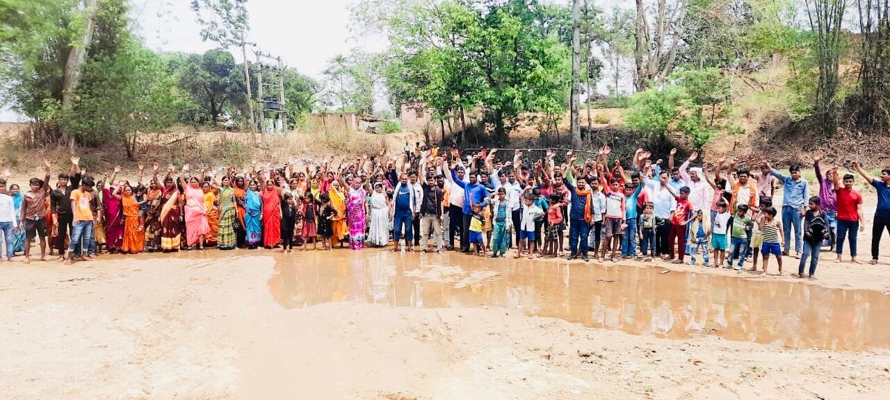 पुल नहीं बनने से नाराज खिरोद के ग्रामीण करेंगे चुनाव का बहिष्कार