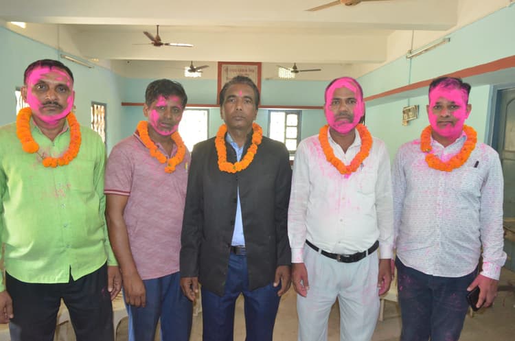 विधि लिपिक संघ के चुनाव में मनोज, श्रवण व अरविंद जीते