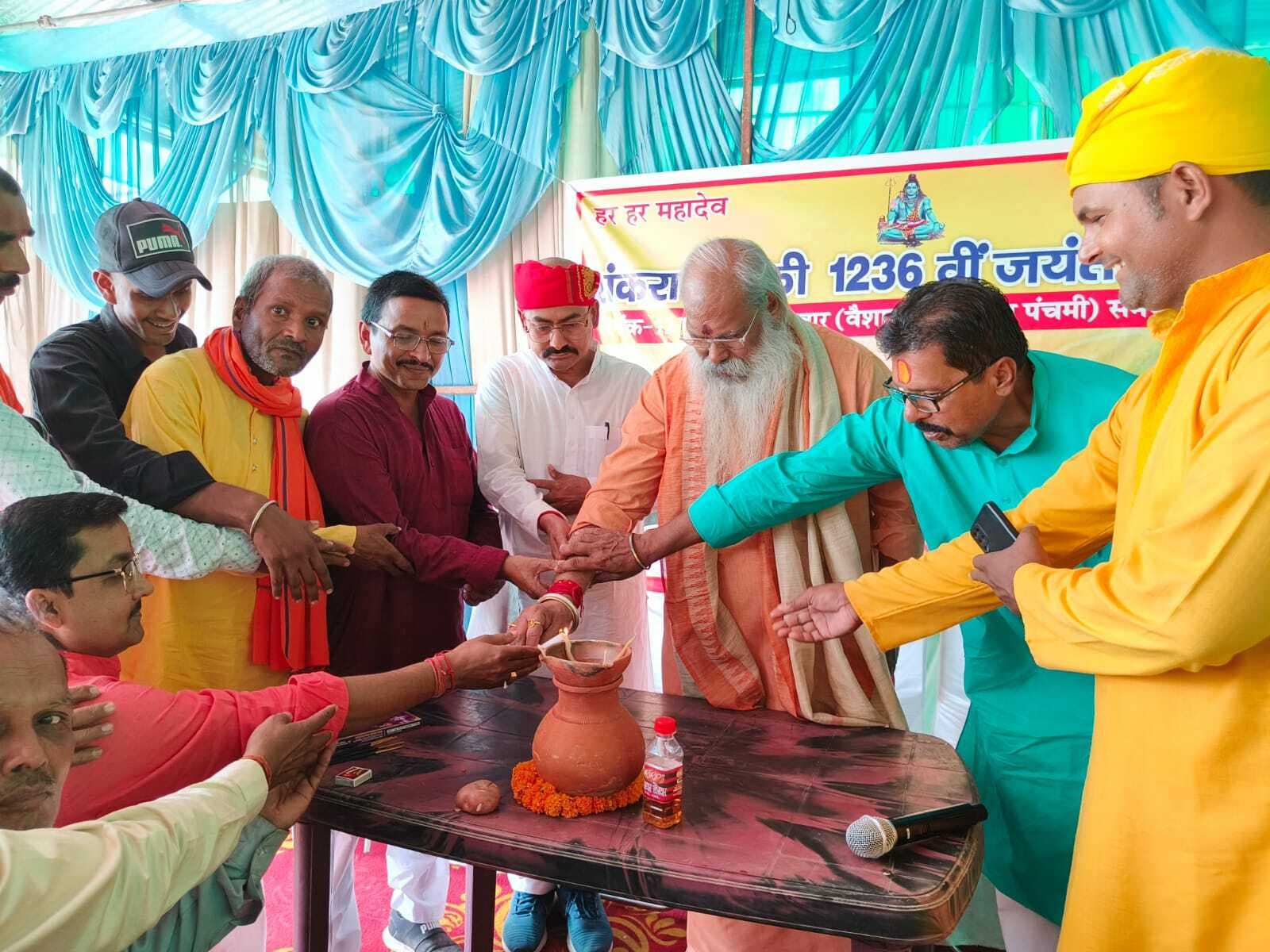 आदि सनातन संस्कृति रक्षक शंकराचार्य की मनी जयंती