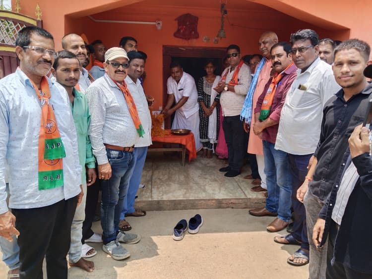 शंकराचार्य छोटी उम्र में वेद-पुराणों के बने थे ज्ञाता : आचार्य कृष्णदेव