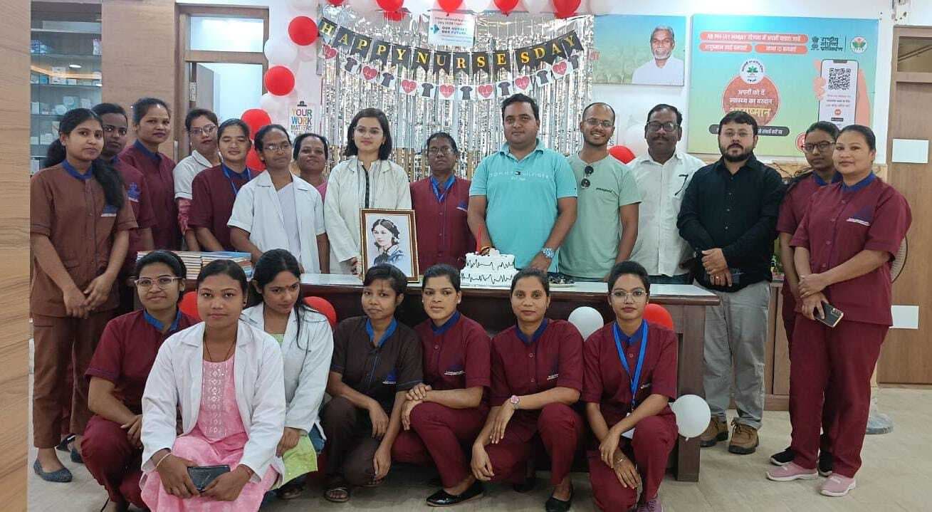 अंतरराष्ट्रीय नर्स दिवस पर कार्यरत नर्सों को मिला सम्मान