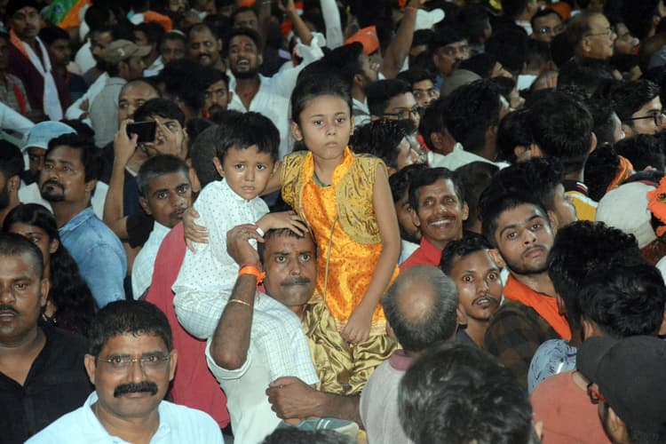 ग्रामीण क्षेत्र के लोगों को नहीं करना पड़े पेयजल संकट का सामना : डीएम