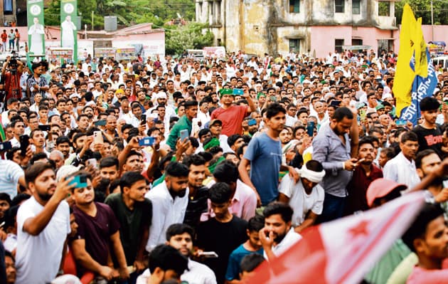 हमने 17 महीने में दी नौकरी, पीएम बतायें कितनों को दी नौकरी : तेजस्वी