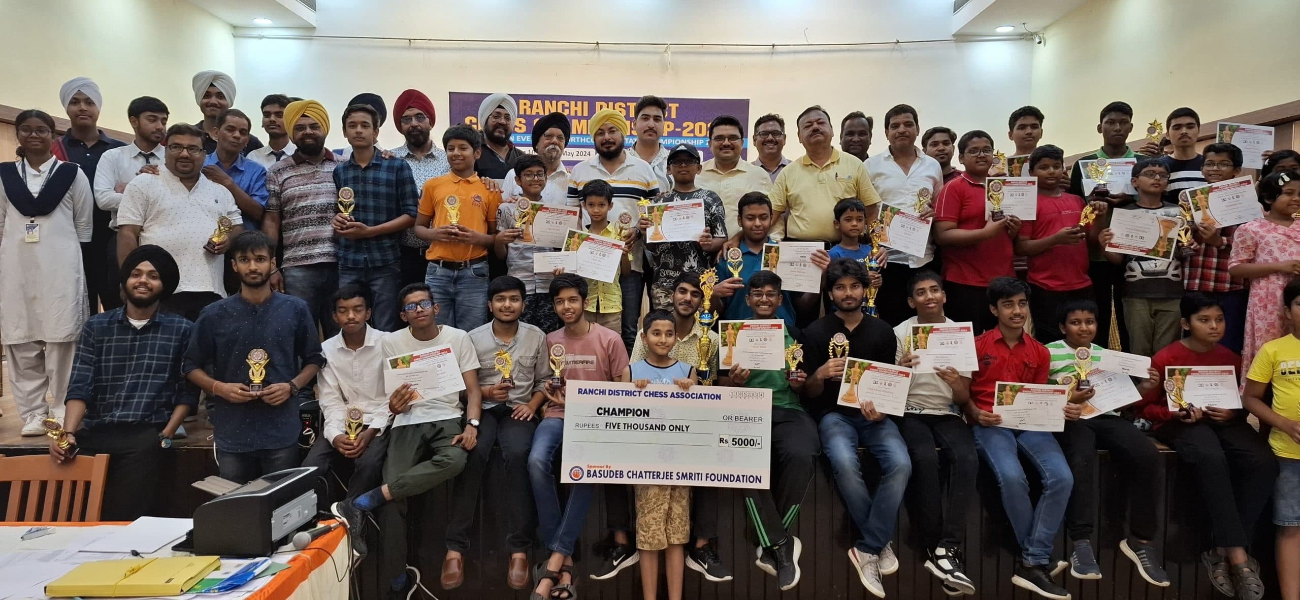 रांची जिला शतरंज: अंश कुमार बने विजेता, विवेक दूसरे स्थान पर