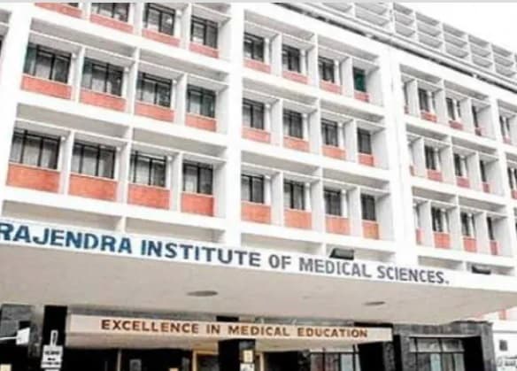 रिम्स में छह महीने के बाद कॉर्निया ट्रांसप्लांट शुरू, नौ को मिली रोशनी