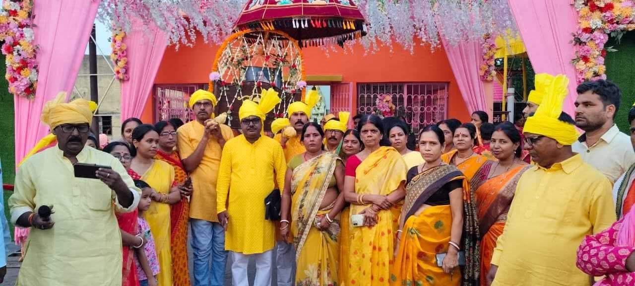 ॐ साईं धाम शनिदेव मंदिर के वार्षिकोत्सव पर निकली पालकी यात्रा