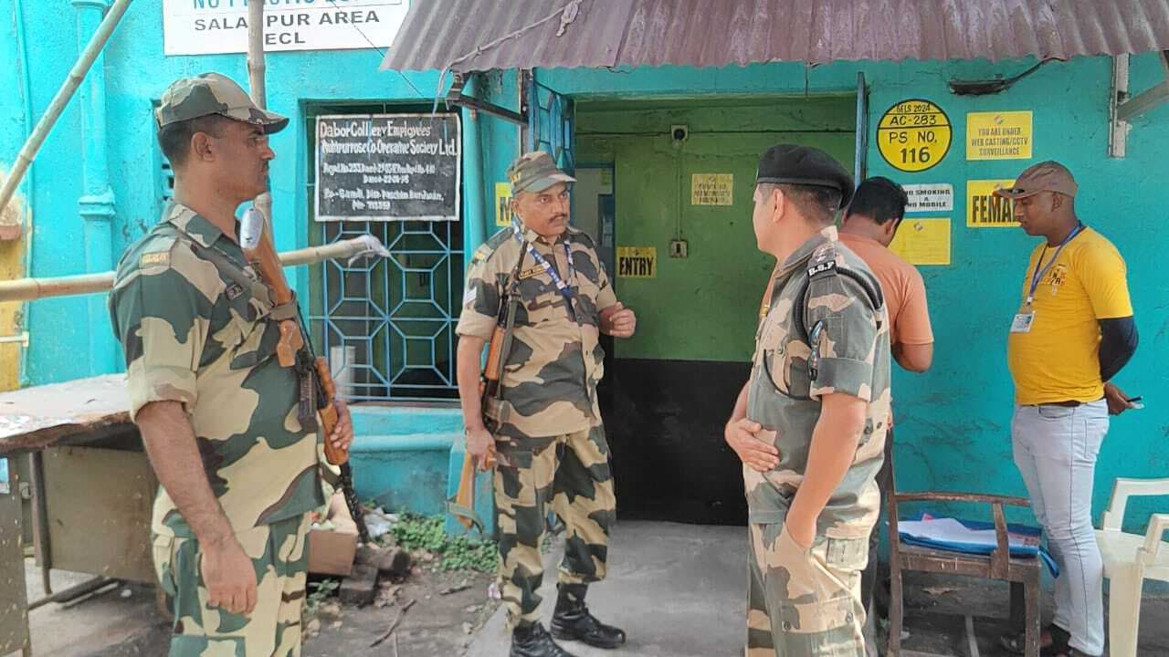 आसनसोल लोकसभा सीट पर शांतिपूर्ण माहौल में हुआ मतदान