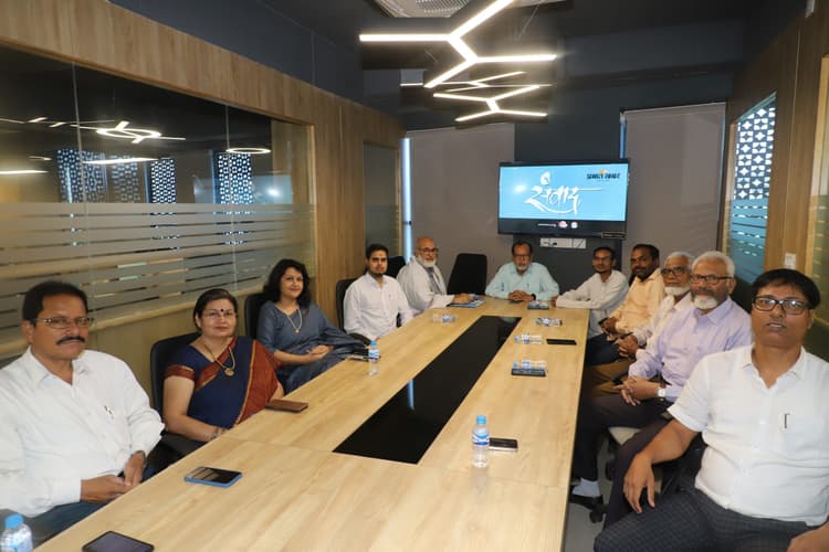 मतदान हमारा हक, जरूर करें इस्तेमाल