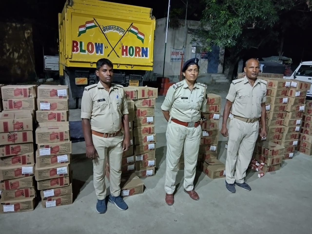 ट्रक से 36 लाख का शराब बरामद, दो तस्कर गिरफ्तार