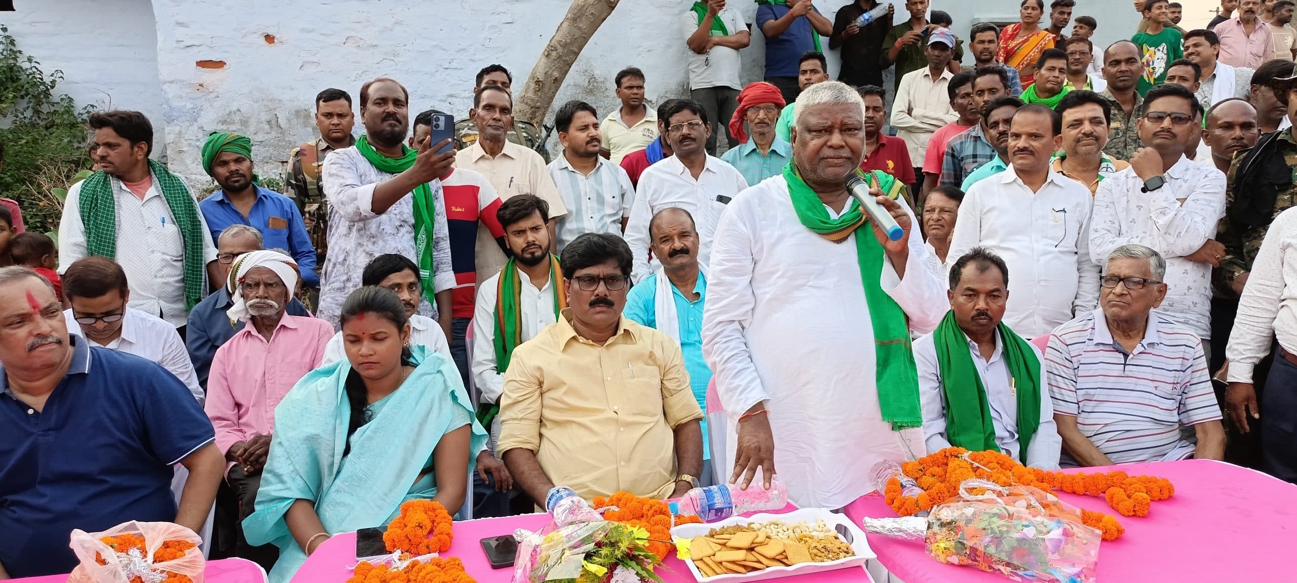 जुमलेबाज सरकार से सावधान रहें : मथुरा