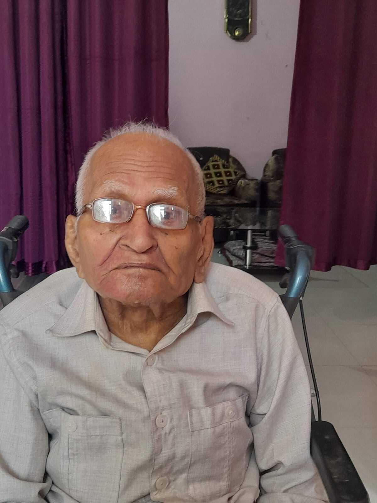 नहीं रहे बेरमो के चर्चित गणित शिक्षक गरीब दास