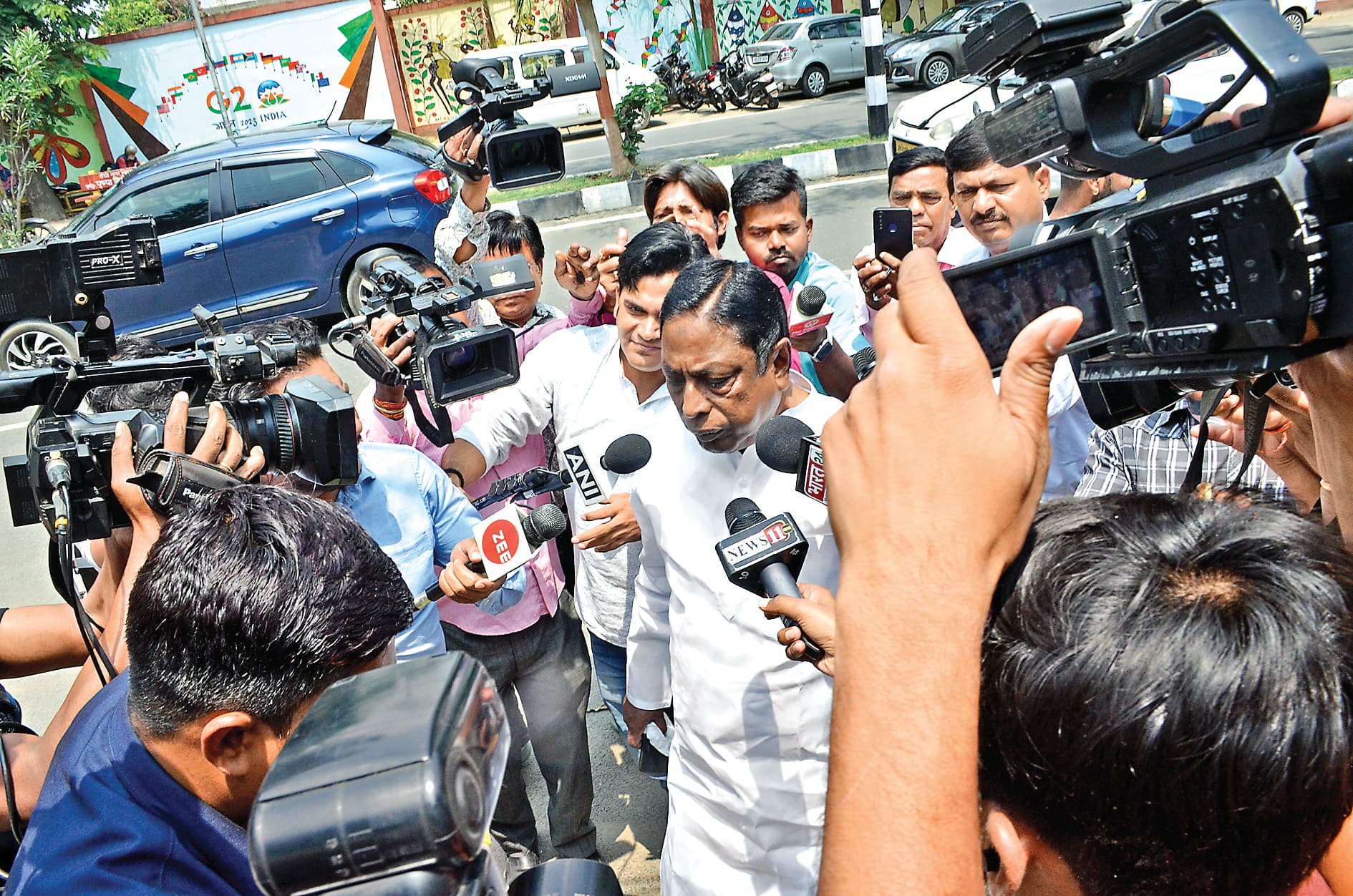 आलमगीर बोले : जहांगीर के पास इतने पैसे थे, नहीं था पता