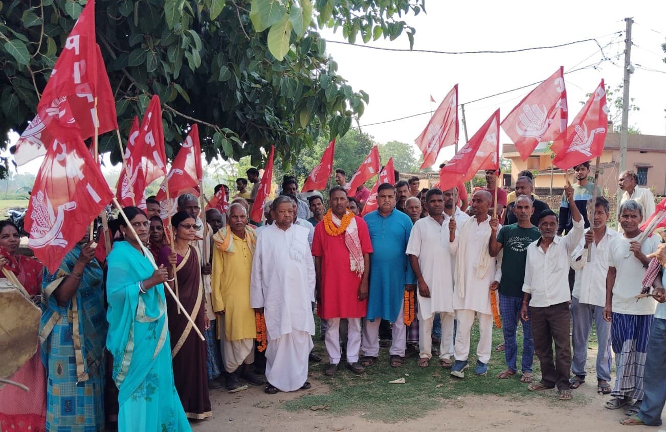 सीपीआई प्रत्याशी ने चलाया जनसंपर्क अभियान