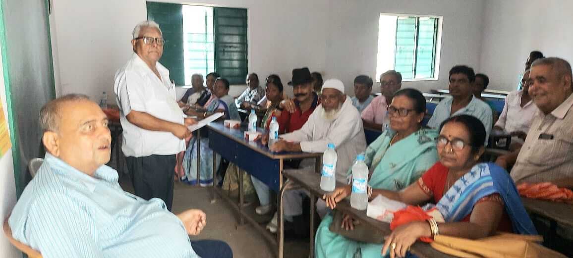 पेंशनर समाज की बैठक में संगठन मजबूती पर दिया जोर