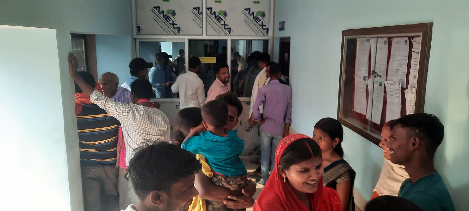 जमीन की खरीद-बिक्री में जमाबंदी के नये नियम को लेकर संशय, रजिस्ट्री ऑफिस में लग रही भीड़