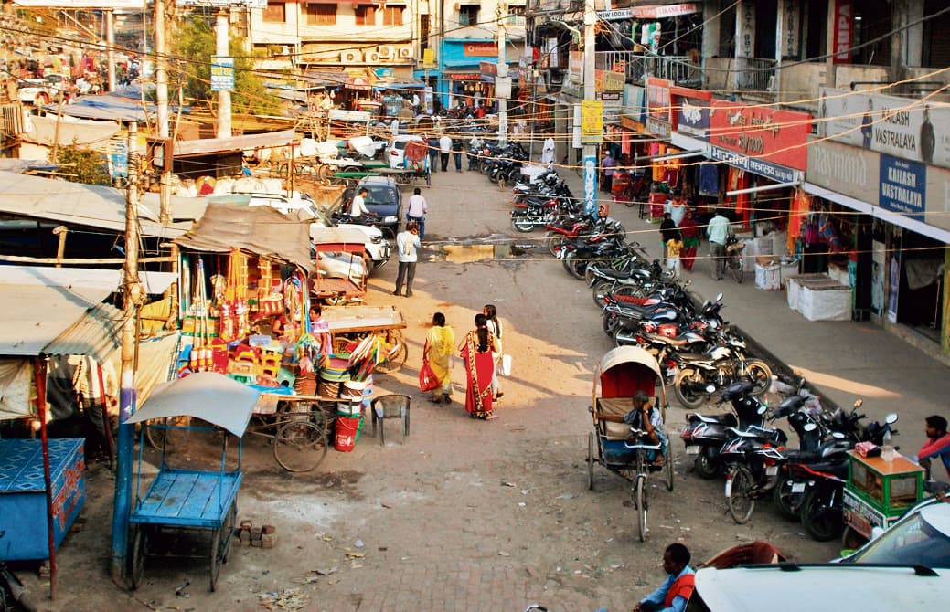 इस बार लग्न में भी शहर के बाजार नहीं हो सके गुलजार