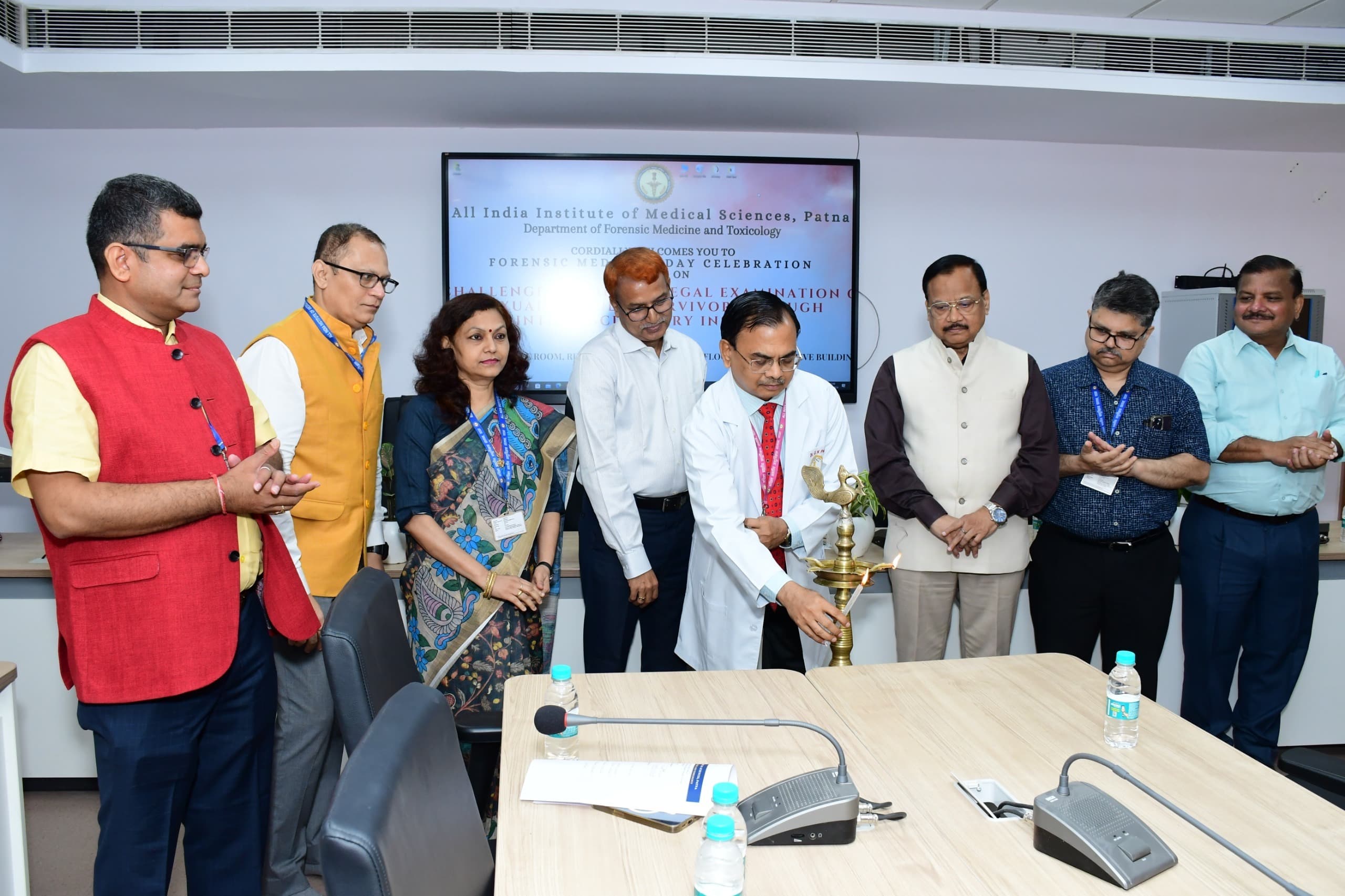 एम्स का फोरेंसिक मेडिसिन विभाग अंतरराष्ट्रीय स्तर का होगा : निदेशक