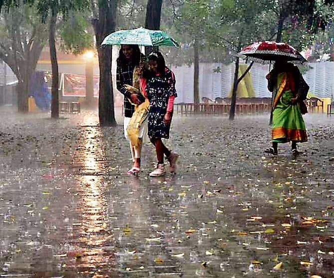 कई जिलों में 19 से चलेगी लू, 22 को बारिश के आसार