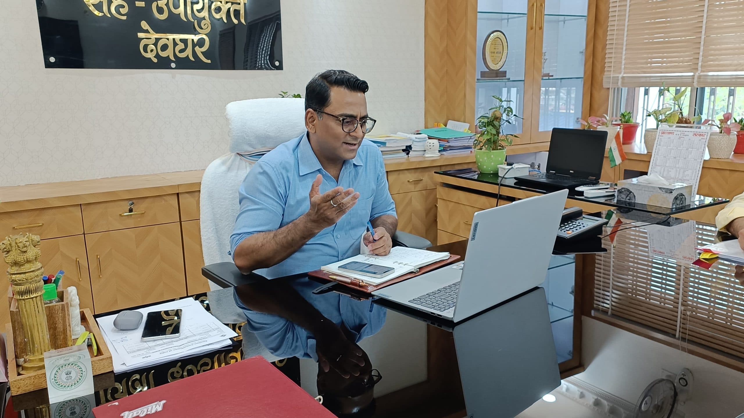 वोटर हेल्पलाइन एप के माध्यम से बिना वोटर आइडी कार्ड के भी वोट डाल सकतें लोग: डीसी