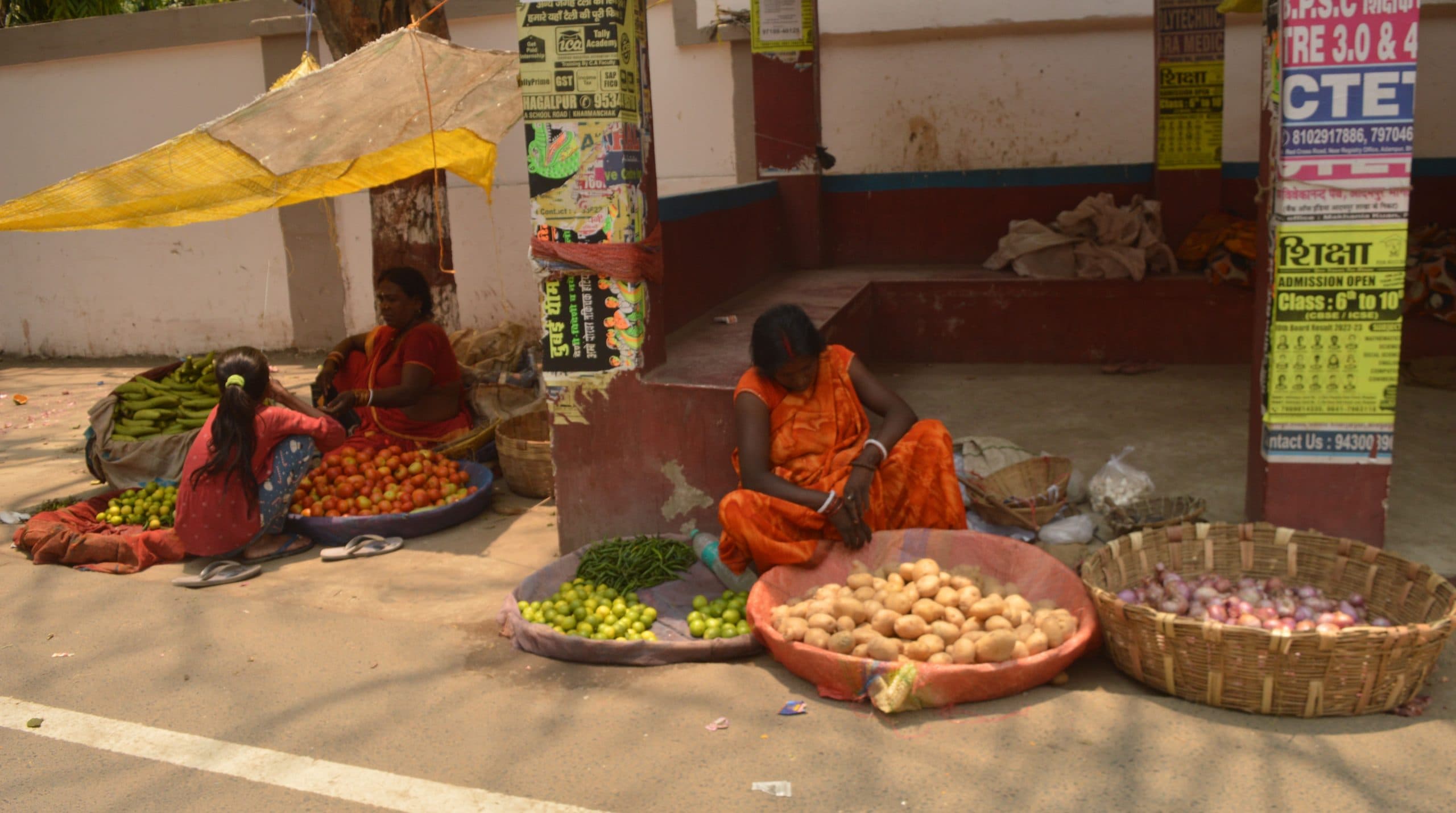 BhagalpurNews:निगम व यातायात पुलिस सिर्फ बना रहे हैं नियम,पालन करने में फिसड्डी