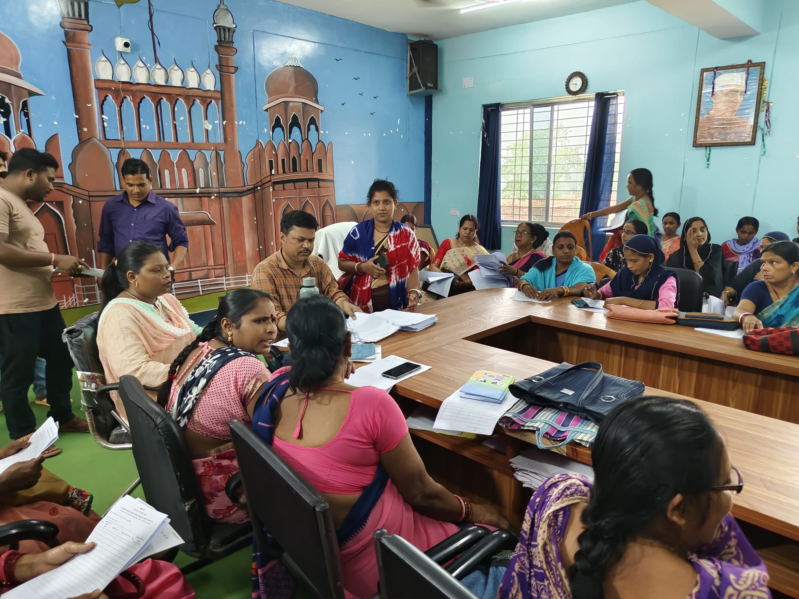 घर-घर मतदाता पर्ची का वितरण कर रिपोर्ट जमा करें बीएलओ