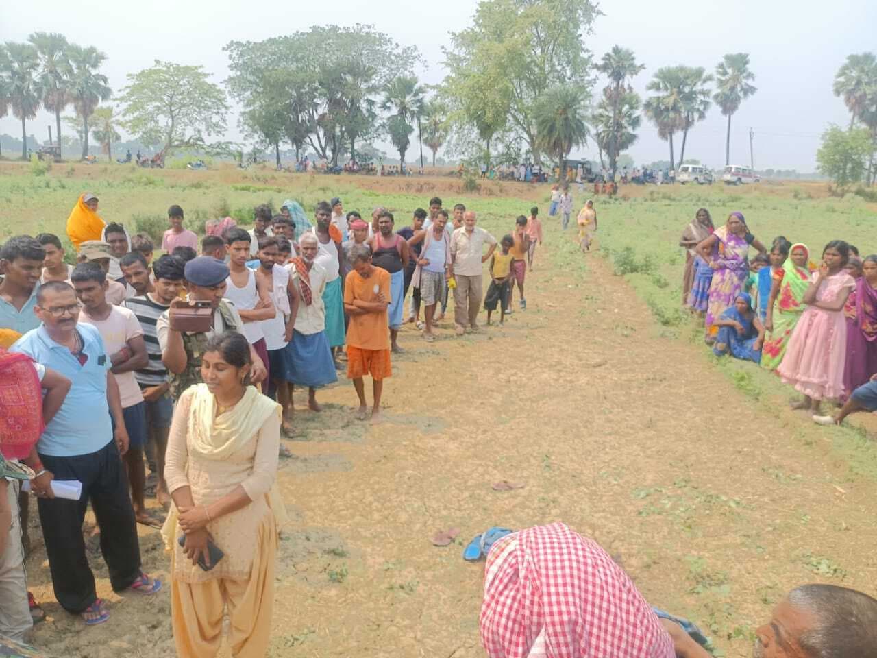 खलिहान में सोये किसान की गोली मार कर हत्या