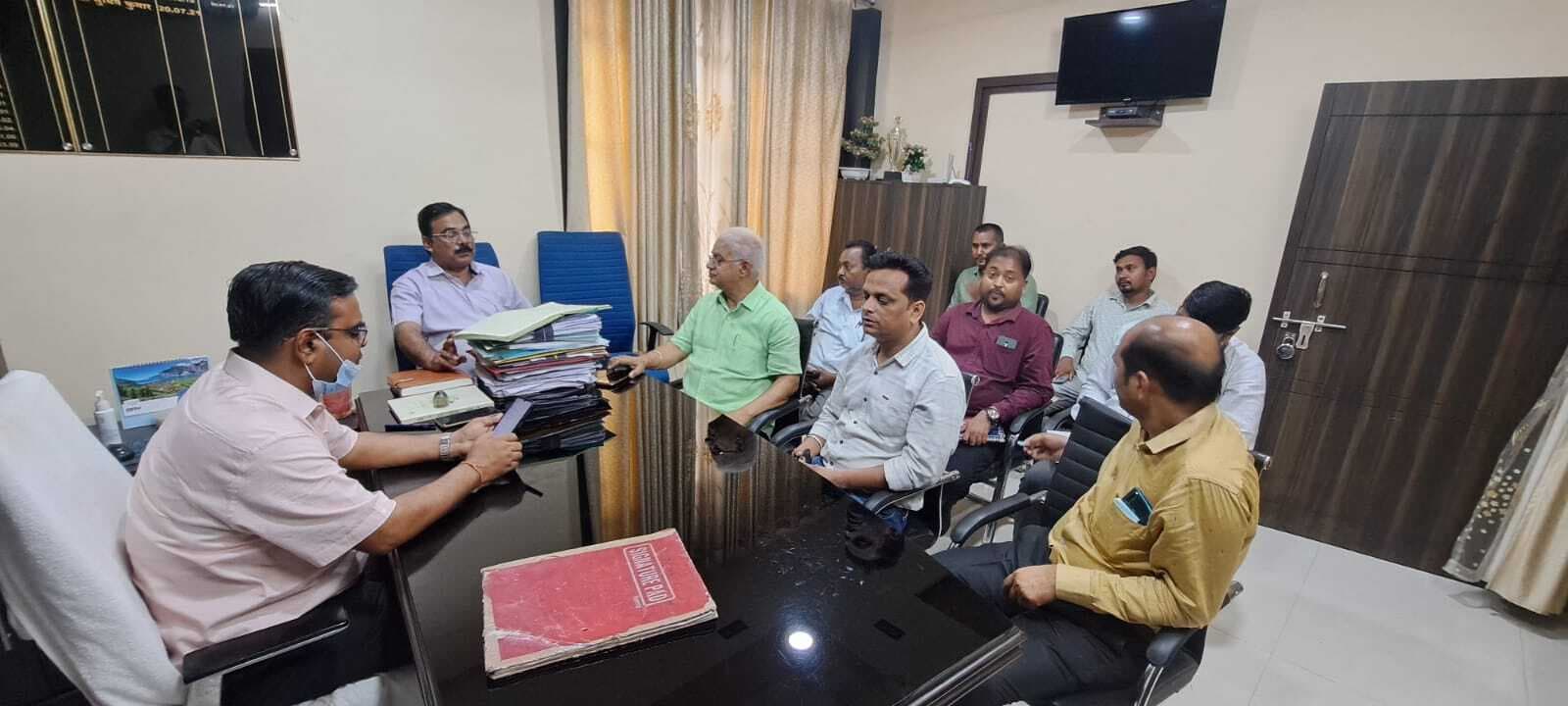 प्रखंड स्तरीय बैंकर्स समिति की त्रैमासिक बैठक