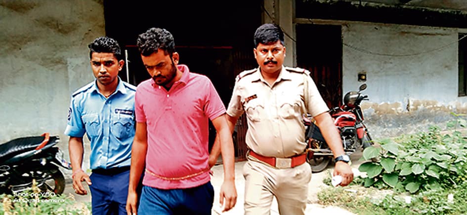 युवक की हत्या के मामले में वांछित आरोपी गिरफ्तार