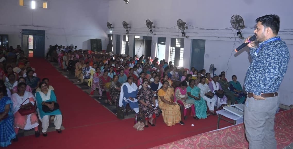 बोकारो-गिरिडीह के चुनाव में 27 महिला व 37 पर्दानशीं बूथ