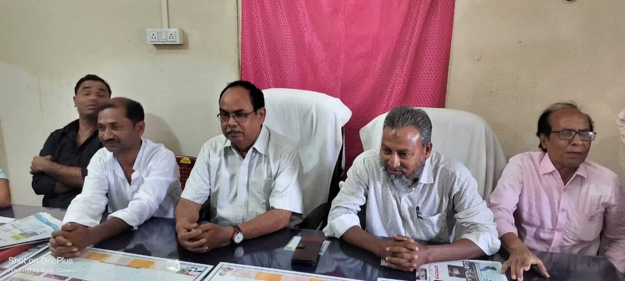 मंत्री आलमगीर की जमानत पर कांग्रेस पार्टी कर रही है विचार : जिलाध्यक्ष