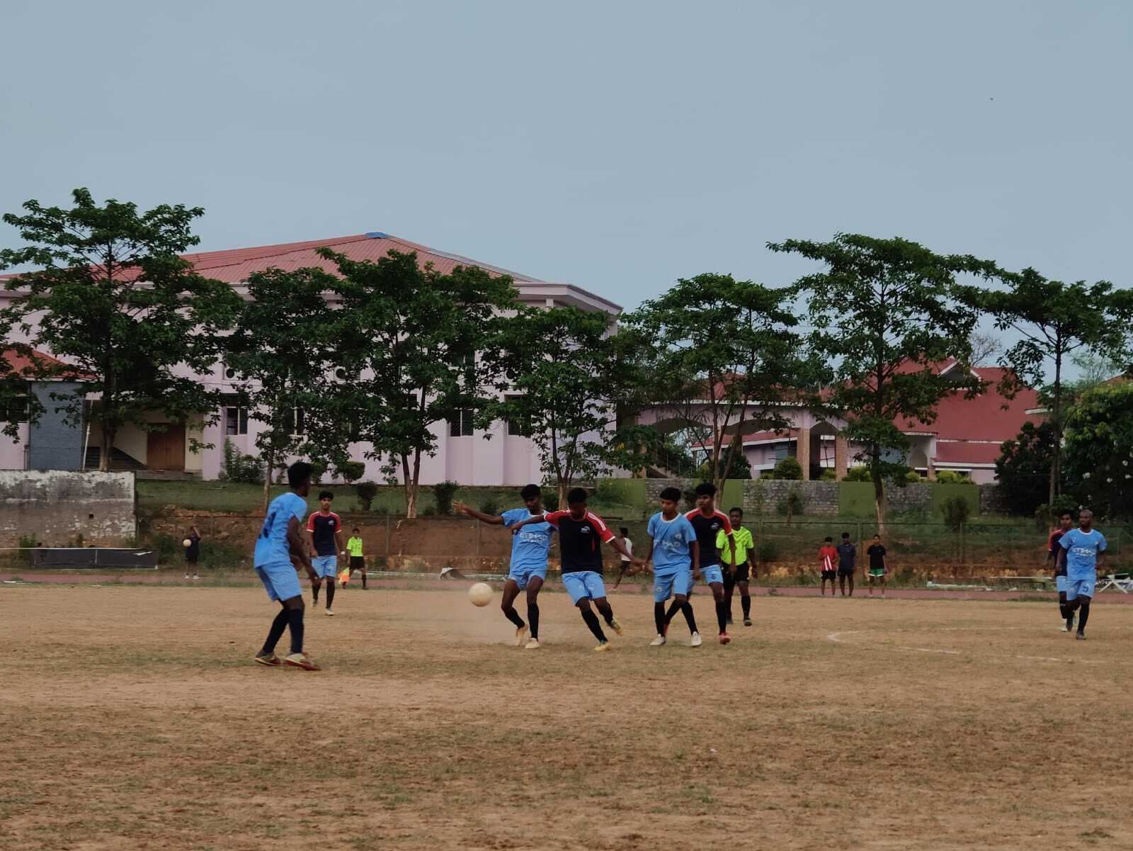 सीनियर डिवीजन फुटबॉल में जेएसए, स्पोर्टिंग यूनियन, मेकन व बरियातू जीते