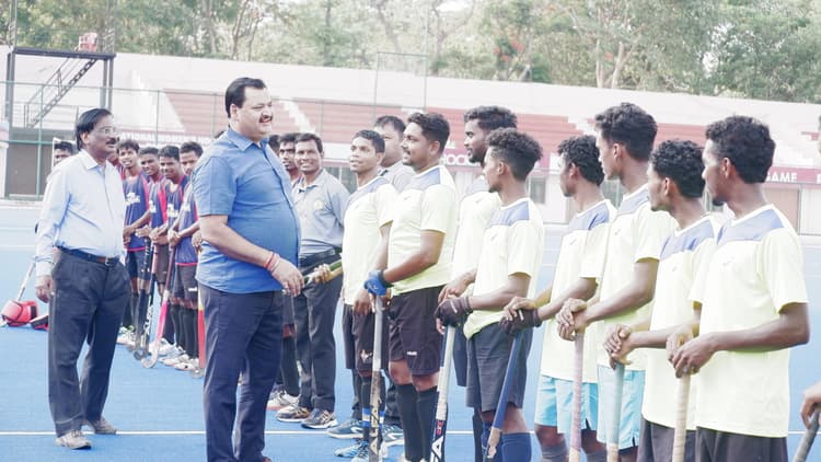 हॉकी रांची लीग: बापू क्लब और सिनी खूंटी जीते