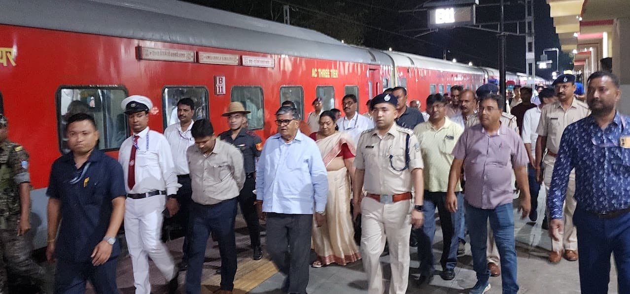 असम के राज्यपाल गुलाब चंद कटारिया का स्वागत