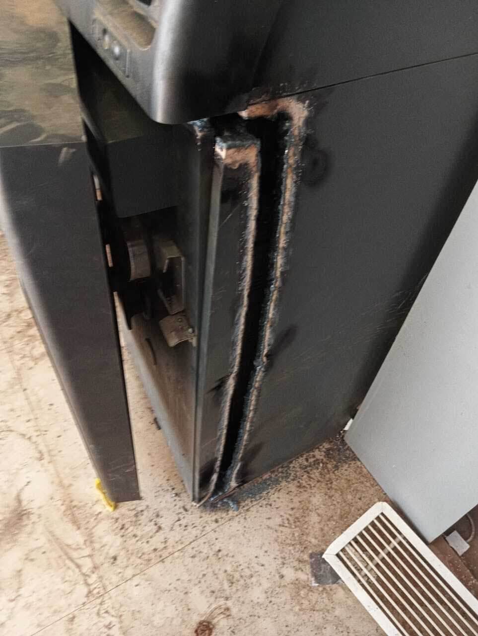 हजारीबाग : एटीएम काट कर 11 लाख रुपये चोरी