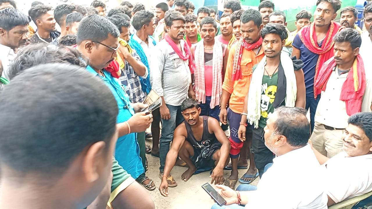 Bhagalpur News: सफाई कर्मियों की हड़ताल समाप्त, काम पर लौटे