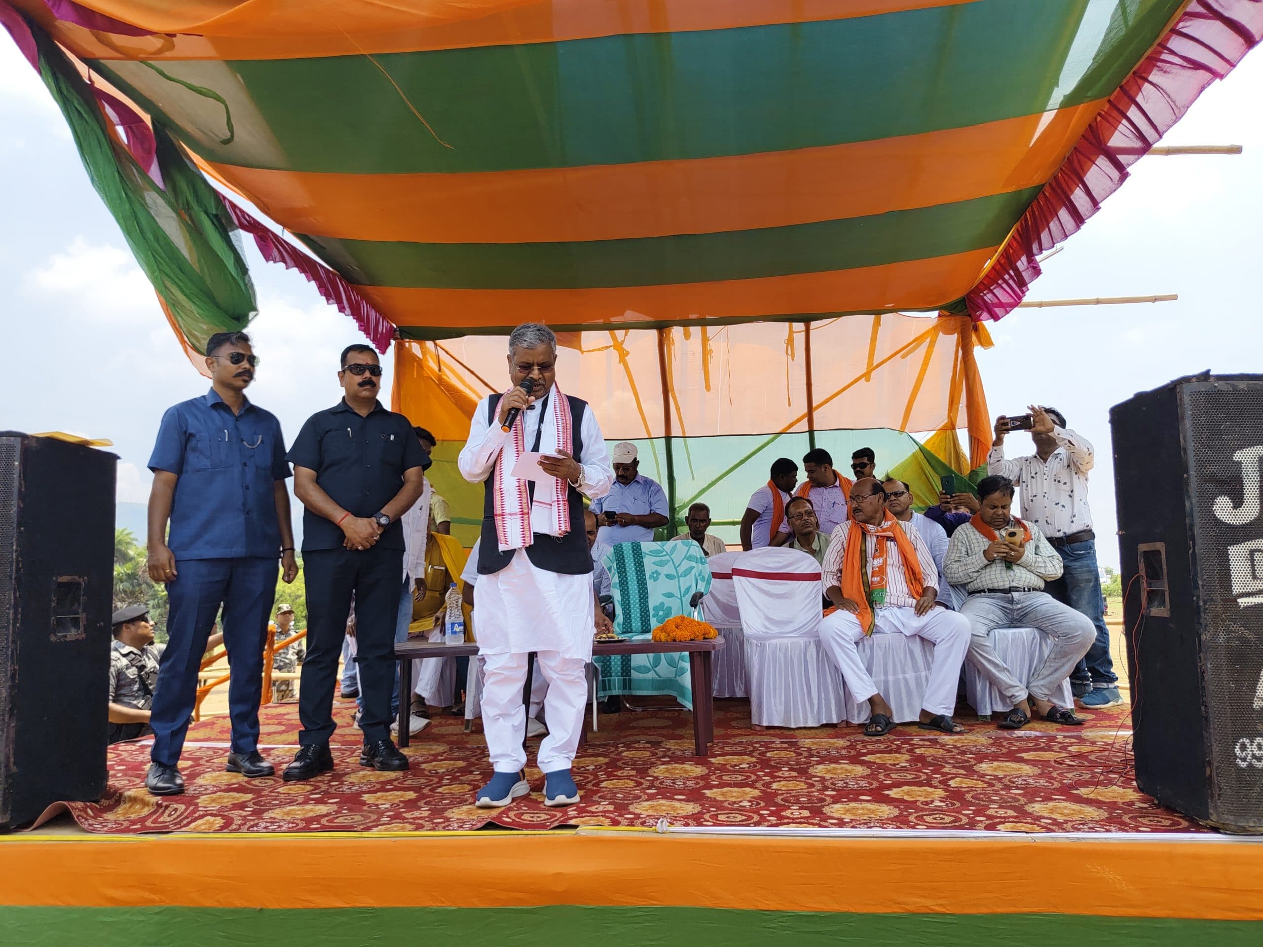 जिसने झारखंड अलग राज्य बनाया है उसी पार्टी को वोट देकर जिताना है : बाबूलाल मरांडी